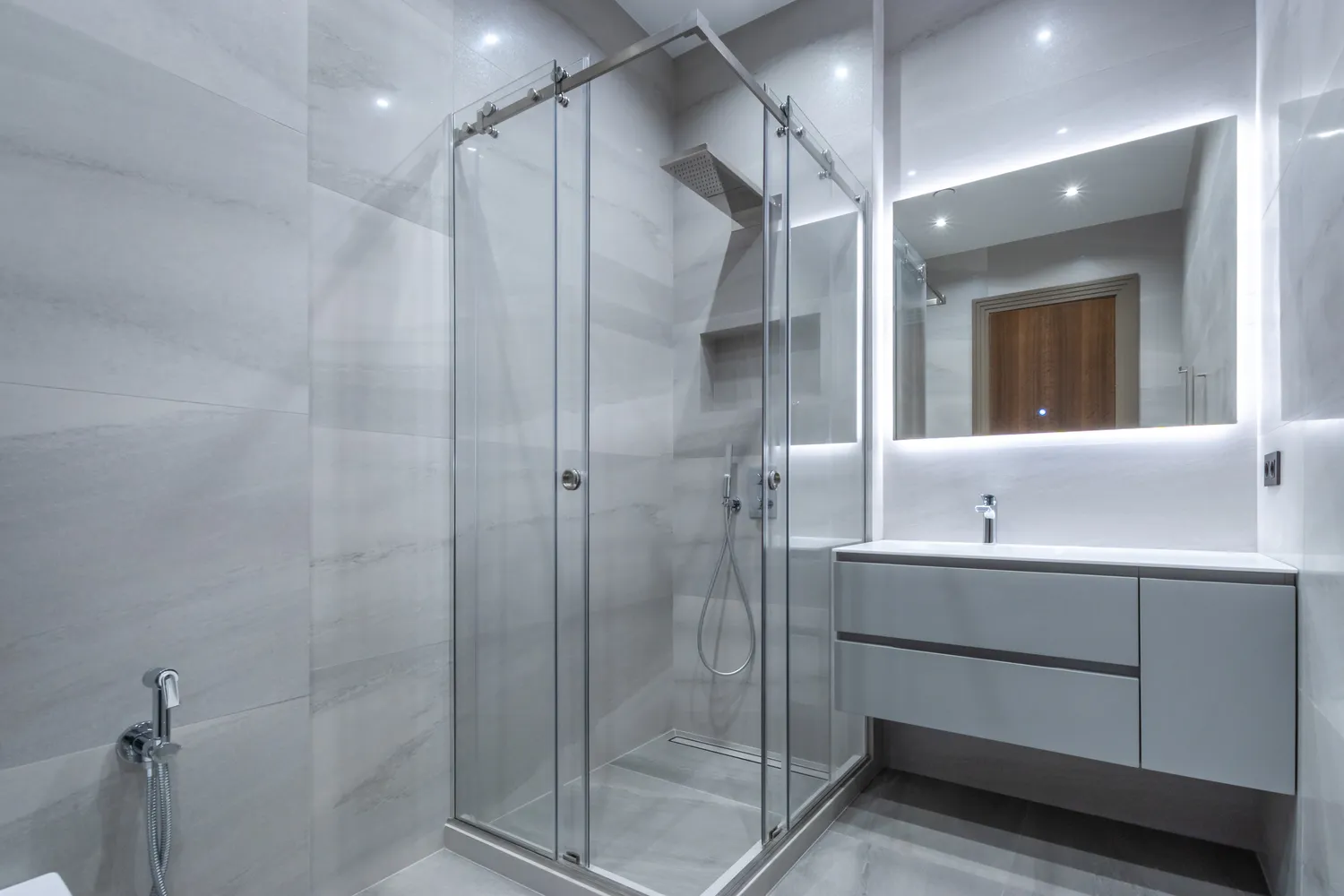 Glass Shower Doors Near You | Glass Innovation Corp